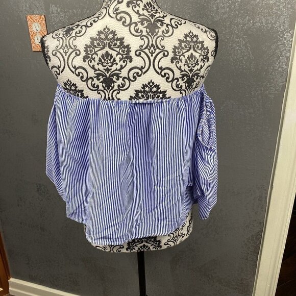 NWT Parisian blue and white striped off the shoulder top/blouse. size small - Picture 5 of 7